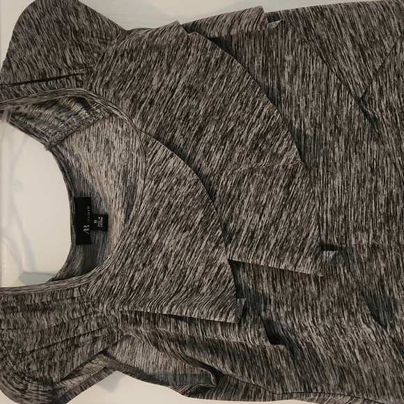 Sleeveless top - Picture 3 of 5